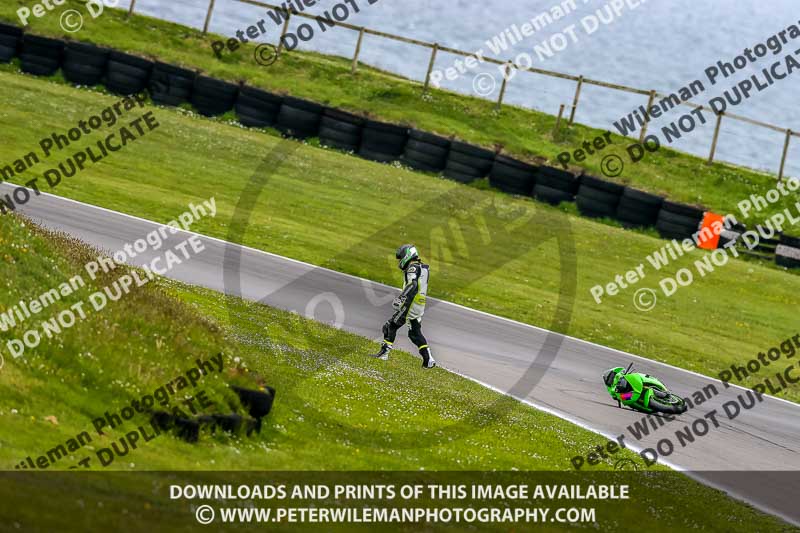PJM Photography;anglesey no limits trackday;anglesey photographs;anglesey trackday photographs;enduro digital images;event digital images;eventdigitalimages;no limits trackdays;peter wileman photography;racing digital images;trac mon;trackday digital images;trackday photos;ty croes