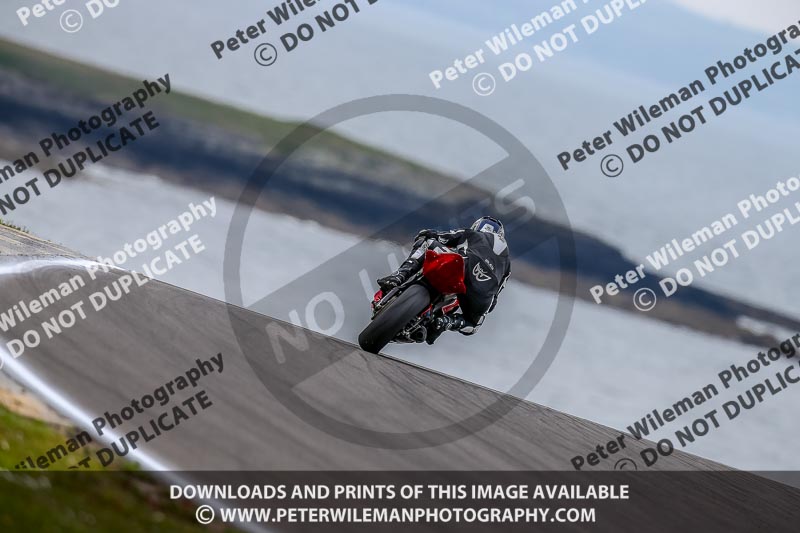 PJM Photography;anglesey no limits trackday;anglesey photographs;anglesey trackday photographs;enduro digital images;event digital images;eventdigitalimages;no limits trackdays;peter wileman photography;racing digital images;trac mon;trackday digital images;trackday photos;ty croes