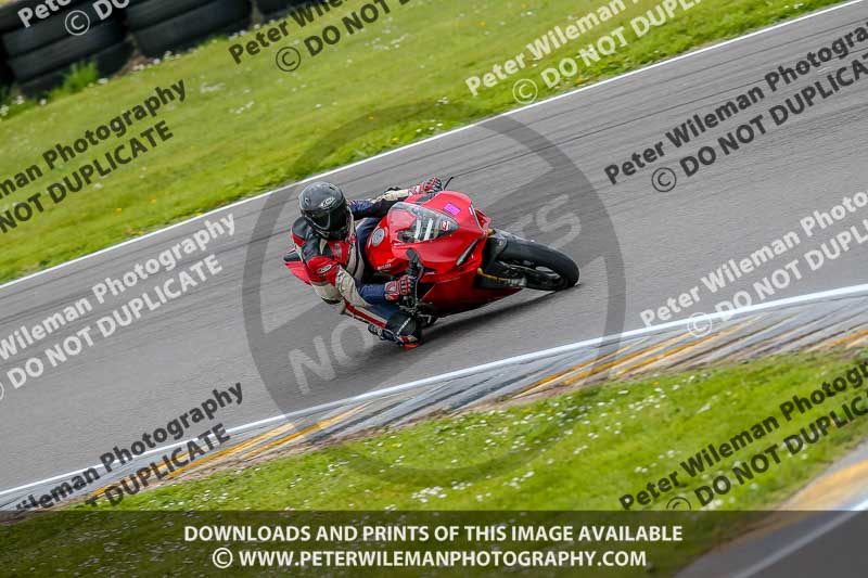 PJM Photography;anglesey no limits trackday;anglesey photographs;anglesey trackday photographs;enduro digital images;event digital images;eventdigitalimages;no limits trackdays;peter wileman photography;racing digital images;trac mon;trackday digital images;trackday photos;ty croes
