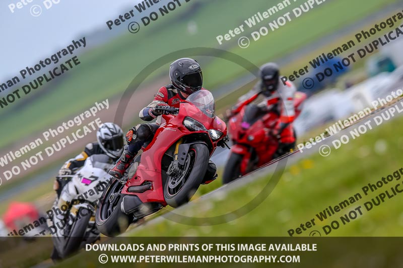 PJM Photography;anglesey no limits trackday;anglesey photographs;anglesey trackday photographs;enduro digital images;event digital images;eventdigitalimages;no limits trackdays;peter wileman photography;racing digital images;trac mon;trackday digital images;trackday photos;ty croes