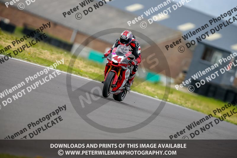 PJM Photography;anglesey no limits trackday;anglesey photographs;anglesey trackday photographs;enduro digital images;event digital images;eventdigitalimages;no limits trackdays;peter wileman photography;racing digital images;trac mon;trackday digital images;trackday photos;ty croes