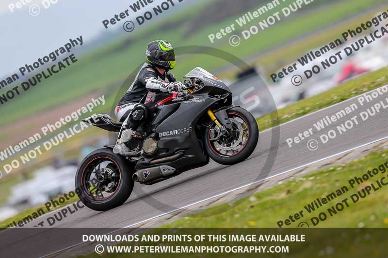 PJM Photography;anglesey no limits trackday;anglesey photographs;anglesey trackday photographs;enduro digital images;event digital images;eventdigitalimages;no limits trackdays;peter wileman photography;racing digital images;trac mon;trackday digital images;trackday photos;ty croes