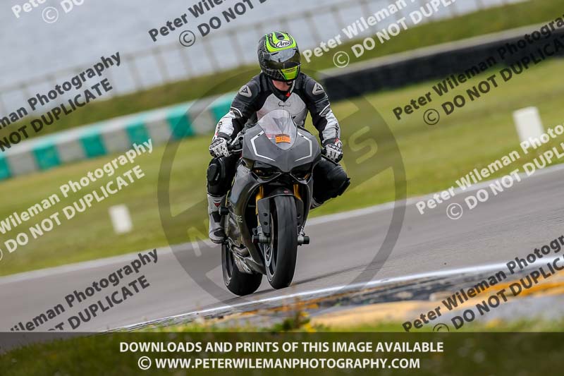PJM Photography;anglesey no limits trackday;anglesey photographs;anglesey trackday photographs;enduro digital images;event digital images;eventdigitalimages;no limits trackdays;peter wileman photography;racing digital images;trac mon;trackday digital images;trackday photos;ty croes