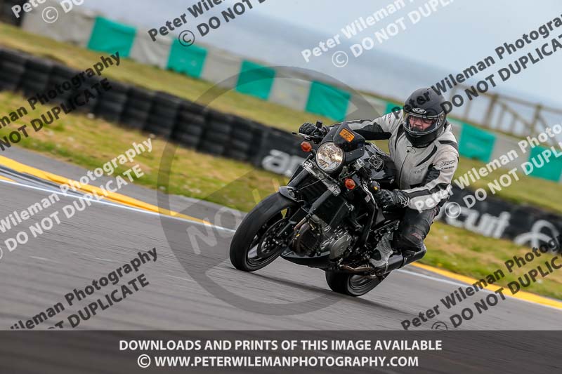 PJM Photography;anglesey no limits trackday;anglesey photographs;anglesey trackday photographs;enduro digital images;event digital images;eventdigitalimages;no limits trackdays;peter wileman photography;racing digital images;trac mon;trackday digital images;trackday photos;ty croes