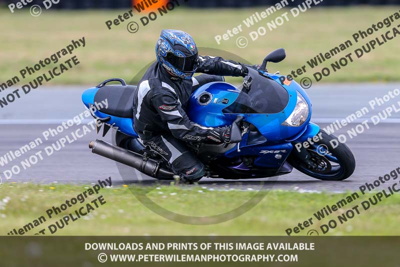 PJM Photography;anglesey no limits trackday;anglesey photographs;anglesey trackday photographs;enduro digital images;event digital images;eventdigitalimages;no limits trackdays;peter wileman photography;racing digital images;trac mon;trackday digital images;trackday photos;ty croes