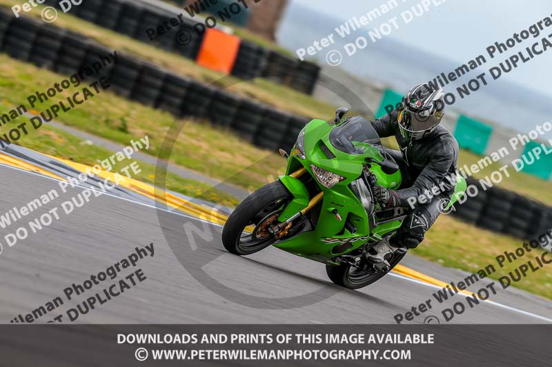 PJM Photography;anglesey no limits trackday;anglesey photographs;anglesey trackday photographs;enduro digital images;event digital images;eventdigitalimages;no limits trackdays;peter wileman photography;racing digital images;trac mon;trackday digital images;trackday photos;ty croes