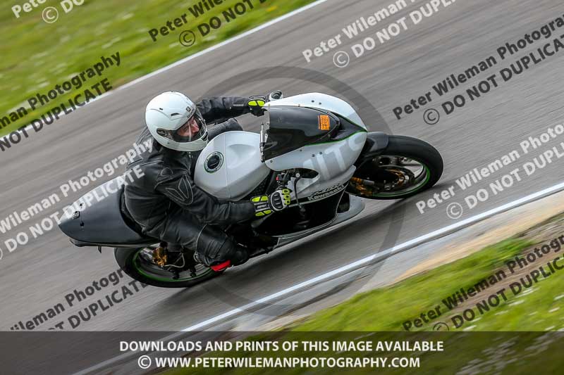 PJM Photography;anglesey no limits trackday;anglesey photographs;anglesey trackday photographs;enduro digital images;event digital images;eventdigitalimages;no limits trackdays;peter wileman photography;racing digital images;trac mon;trackday digital images;trackday photos;ty croes