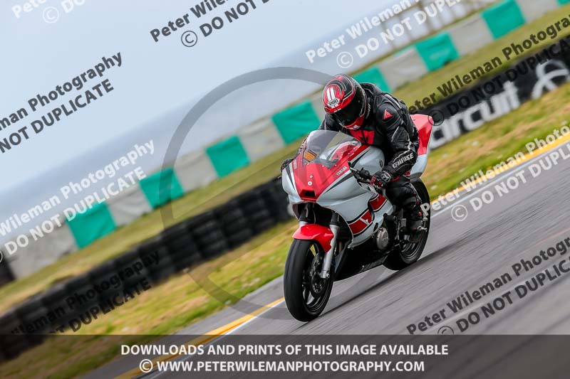 PJM Photography;anglesey no limits trackday;anglesey photographs;anglesey trackday photographs;enduro digital images;event digital images;eventdigitalimages;no limits trackdays;peter wileman photography;racing digital images;trac mon;trackday digital images;trackday photos;ty croes