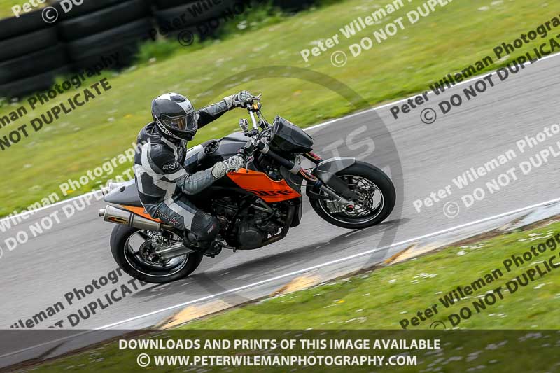 PJM Photography;anglesey no limits trackday;anglesey photographs;anglesey trackday photographs;enduro digital images;event digital images;eventdigitalimages;no limits trackdays;peter wileman photography;racing digital images;trac mon;trackday digital images;trackday photos;ty croes