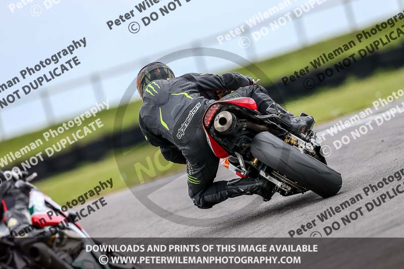 PJM Photography;anglesey no limits trackday;anglesey photographs;anglesey trackday photographs;enduro digital images;event digital images;eventdigitalimages;no limits trackdays;peter wileman photography;racing digital images;trac mon;trackday digital images;trackday photos;ty croes