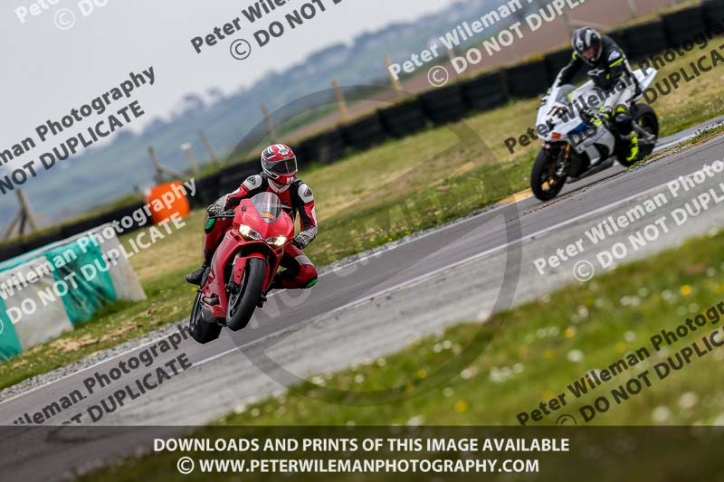 PJM Photography;anglesey no limits trackday;anglesey photographs;anglesey trackday photographs;enduro digital images;event digital images;eventdigitalimages;no limits trackdays;peter wileman photography;racing digital images;trac mon;trackday digital images;trackday photos;ty croes