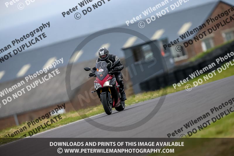 PJM Photography;anglesey no limits trackday;anglesey photographs;anglesey trackday photographs;enduro digital images;event digital images;eventdigitalimages;no limits trackdays;peter wileman photography;racing digital images;trac mon;trackday digital images;trackday photos;ty croes