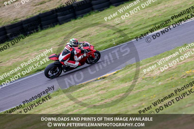 PJM Photography;anglesey no limits trackday;anglesey photographs;anglesey trackday photographs;enduro digital images;event digital images;eventdigitalimages;no limits trackdays;peter wileman photography;racing digital images;trac mon;trackday digital images;trackday photos;ty croes