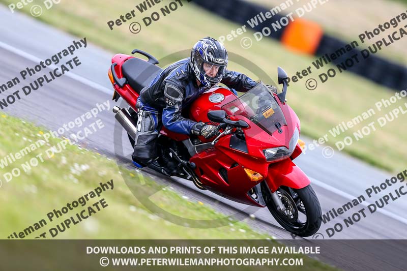 PJM Photography;anglesey no limits trackday;anglesey photographs;anglesey trackday photographs;enduro digital images;event digital images;eventdigitalimages;no limits trackdays;peter wileman photography;racing digital images;trac mon;trackday digital images;trackday photos;ty croes