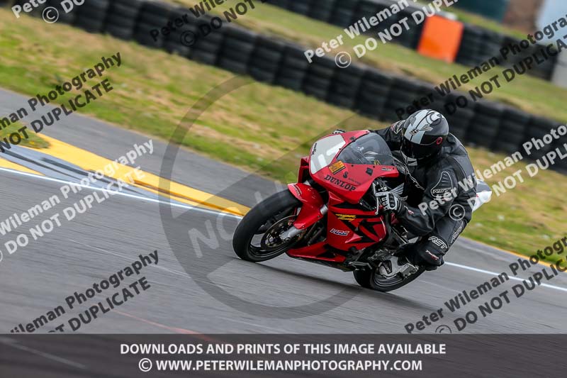PJM Photography;anglesey no limits trackday;anglesey photographs;anglesey trackday photographs;enduro digital images;event digital images;eventdigitalimages;no limits trackdays;peter wileman photography;racing digital images;trac mon;trackday digital images;trackday photos;ty croes