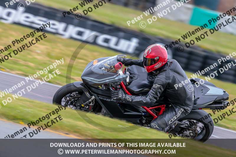 PJM Photography;anglesey no limits trackday;anglesey photographs;anglesey trackday photographs;enduro digital images;event digital images;eventdigitalimages;no limits trackdays;peter wileman photography;racing digital images;trac mon;trackday digital images;trackday photos;ty croes