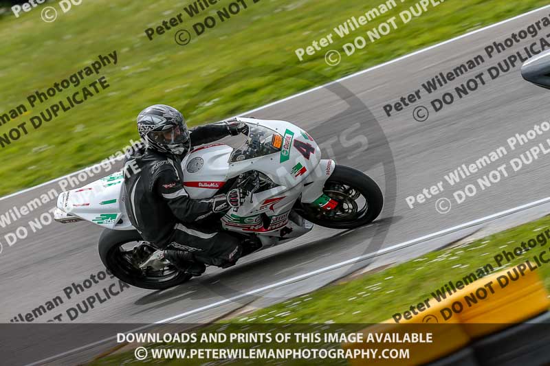 PJM Photography;anglesey no limits trackday;anglesey photographs;anglesey trackday photographs;enduro digital images;event digital images;eventdigitalimages;no limits trackdays;peter wileman photography;racing digital images;trac mon;trackday digital images;trackday photos;ty croes