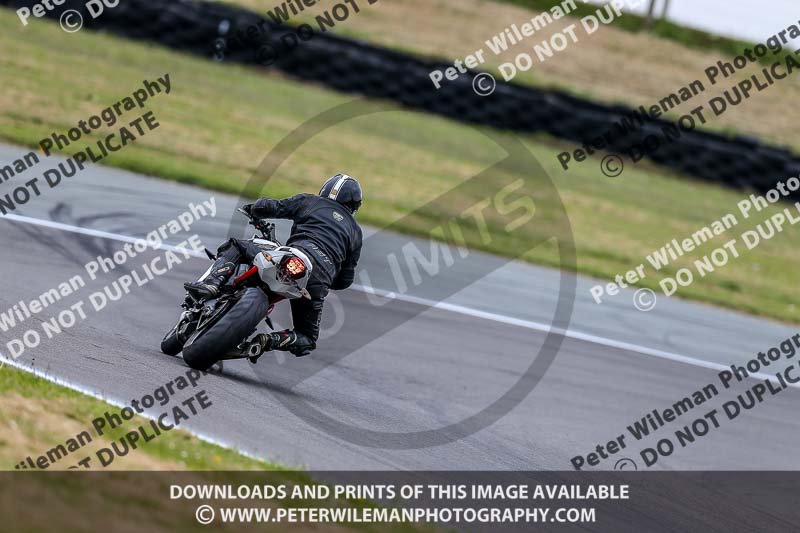 PJM Photography;anglesey no limits trackday;anglesey photographs;anglesey trackday photographs;enduro digital images;event digital images;eventdigitalimages;no limits trackdays;peter wileman photography;racing digital images;trac mon;trackday digital images;trackday photos;ty croes