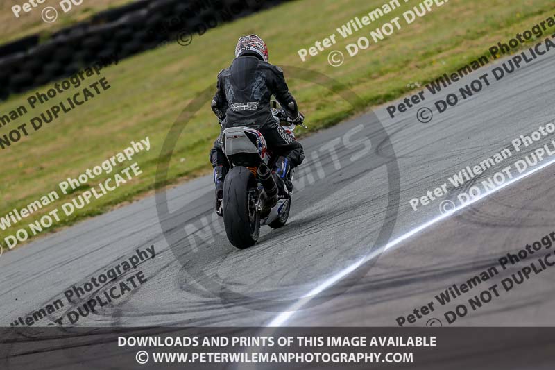 PJM Photography;anglesey no limits trackday;anglesey photographs;anglesey trackday photographs;enduro digital images;event digital images;eventdigitalimages;no limits trackdays;peter wileman photography;racing digital images;trac mon;trackday digital images;trackday photos;ty croes
