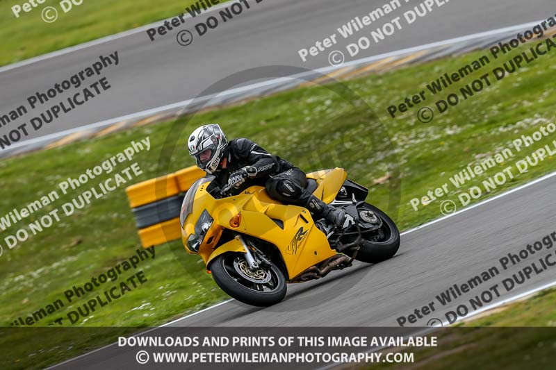 PJM Photography;anglesey no limits trackday;anglesey photographs;anglesey trackday photographs;enduro digital images;event digital images;eventdigitalimages;no limits trackdays;peter wileman photography;racing digital images;trac mon;trackday digital images;trackday photos;ty croes