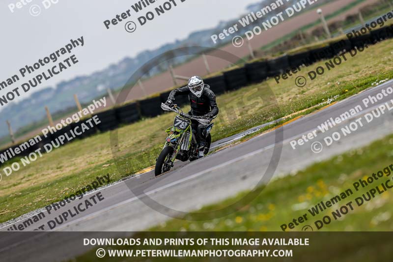 PJM Photography;anglesey no limits trackday;anglesey photographs;anglesey trackday photographs;enduro digital images;event digital images;eventdigitalimages;no limits trackdays;peter wileman photography;racing digital images;trac mon;trackday digital images;trackday photos;ty croes