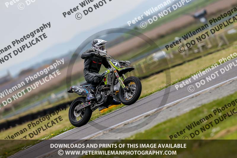 PJM Photography;anglesey no limits trackday;anglesey photographs;anglesey trackday photographs;enduro digital images;event digital images;eventdigitalimages;no limits trackdays;peter wileman photography;racing digital images;trac mon;trackday digital images;trackday photos;ty croes