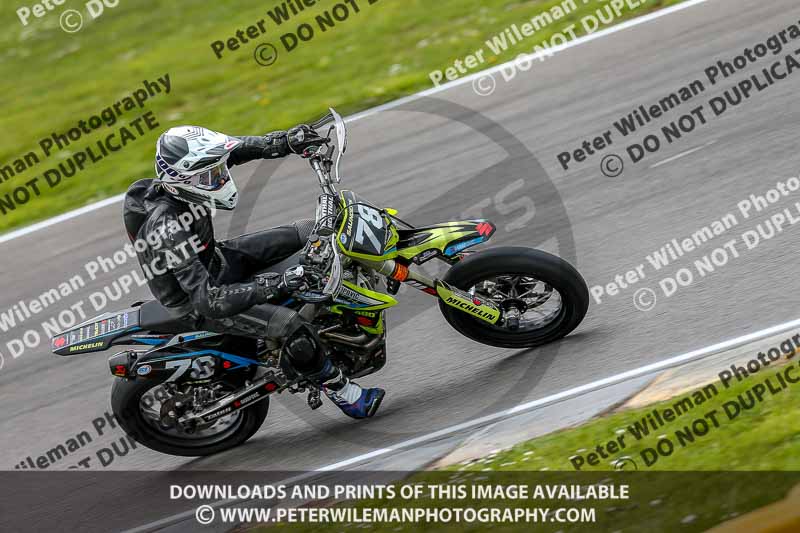PJM Photography;anglesey no limits trackday;anglesey photographs;anglesey trackday photographs;enduro digital images;event digital images;eventdigitalimages;no limits trackdays;peter wileman photography;racing digital images;trac mon;trackday digital images;trackday photos;ty croes