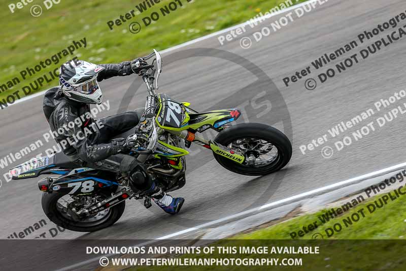 PJM Photography;anglesey no limits trackday;anglesey photographs;anglesey trackday photographs;enduro digital images;event digital images;eventdigitalimages;no limits trackdays;peter wileman photography;racing digital images;trac mon;trackday digital images;trackday photos;ty croes