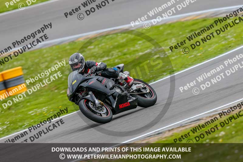 PJM Photography;anglesey no limits trackday;anglesey photographs;anglesey trackday photographs;enduro digital images;event digital images;eventdigitalimages;no limits trackdays;peter wileman photography;racing digital images;trac mon;trackday digital images;trackday photos;ty croes