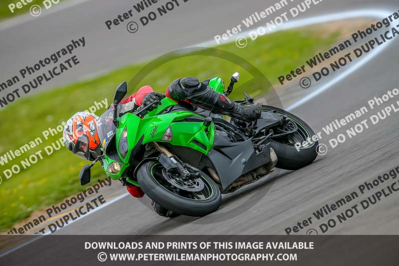 PJM Photography;anglesey no limits trackday;anglesey photographs;anglesey trackday photographs;enduro digital images;event digital images;eventdigitalimages;no limits trackdays;peter wileman photography;racing digital images;trac mon;trackday digital images;trackday photos;ty croes