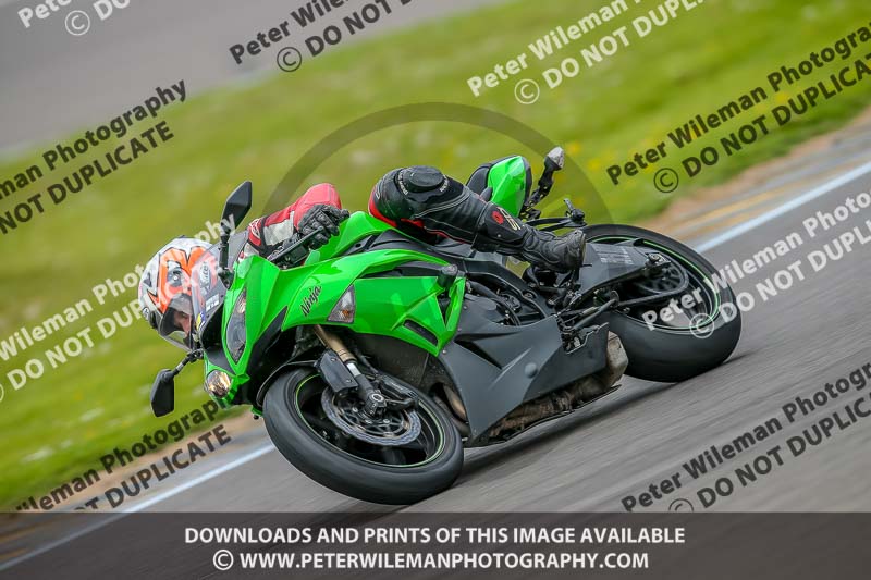 PJM Photography;anglesey no limits trackday;anglesey photographs;anglesey trackday photographs;enduro digital images;event digital images;eventdigitalimages;no limits trackdays;peter wileman photography;racing digital images;trac mon;trackday digital images;trackday photos;ty croes