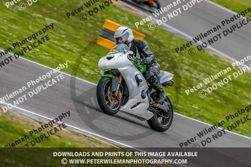 PJM Photography;anglesey no limits trackday;anglesey photographs;anglesey trackday photographs;enduro digital images;event digital images;eventdigitalimages;no limits trackdays;peter wileman photography;racing digital images;trac mon;trackday digital images;trackday photos;ty croes