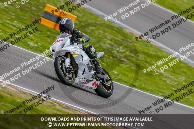 PJM Photography;anglesey no limits trackday;anglesey photographs;anglesey trackday photographs;enduro digital images;event digital images;eventdigitalimages;no limits trackdays;peter wileman photography;racing digital images;trac mon;trackday digital images;trackday photos;ty croes