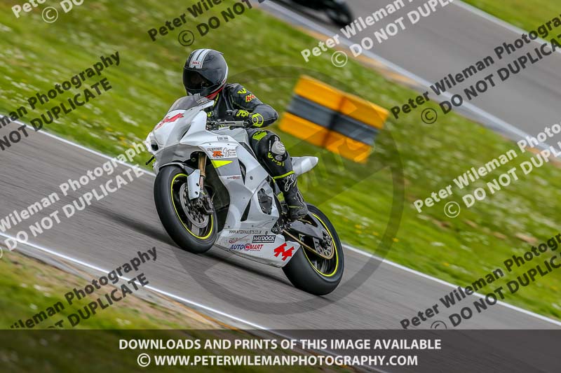 PJM Photography;anglesey no limits trackday;anglesey photographs;anglesey trackday photographs;enduro digital images;event digital images;eventdigitalimages;no limits trackdays;peter wileman photography;racing digital images;trac mon;trackday digital images;trackday photos;ty croes
