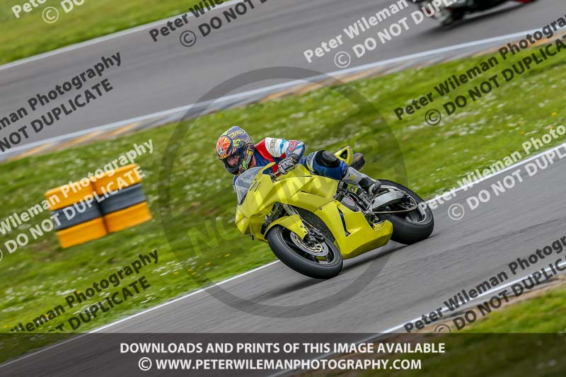PJM Photography;anglesey no limits trackday;anglesey photographs;anglesey trackday photographs;enduro digital images;event digital images;eventdigitalimages;no limits trackdays;peter wileman photography;racing digital images;trac mon;trackday digital images;trackday photos;ty croes