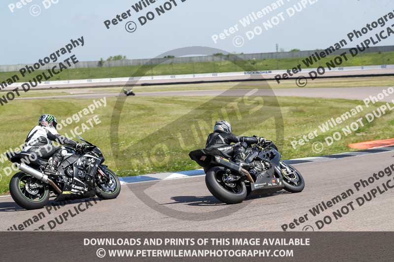 Rockingham no limits trackday;enduro digital images;event digital images;eventdigitalimages;no limits trackdays;peter wileman photography;racing digital images;rockingham raceway northamptonshire;rockingham trackday photographs;trackday digital images;trackday photos