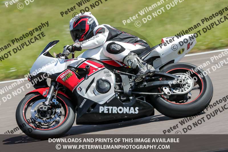 Rockingham no limits trackday;enduro digital images;event digital images;eventdigitalimages;no limits trackdays;peter wileman photography;racing digital images;rockingham raceway northamptonshire;rockingham trackday photographs;trackday digital images;trackday photos