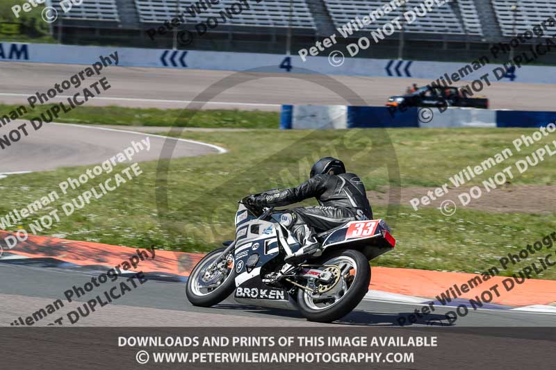 Rockingham no limits trackday;enduro digital images;event digital images;eventdigitalimages;no limits trackdays;peter wileman photography;racing digital images;rockingham raceway northamptonshire;rockingham trackday photographs;trackday digital images;trackday photos