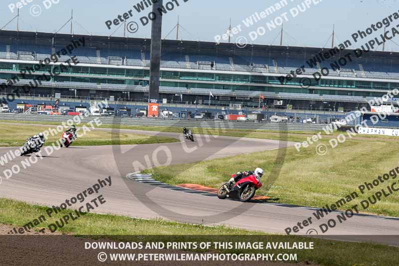 Rockingham no limits trackday;enduro digital images;event digital images;eventdigitalimages;no limits trackdays;peter wileman photography;racing digital images;rockingham raceway northamptonshire;rockingham trackday photographs;trackday digital images;trackday photos