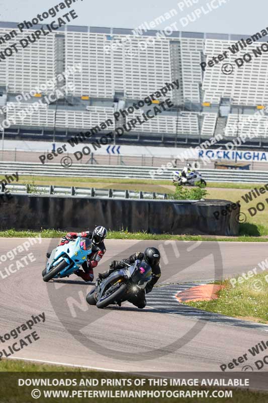 Rockingham no limits trackday;enduro digital images;event digital images;eventdigitalimages;no limits trackdays;peter wileman photography;racing digital images;rockingham raceway northamptonshire;rockingham trackday photographs;trackday digital images;trackday photos