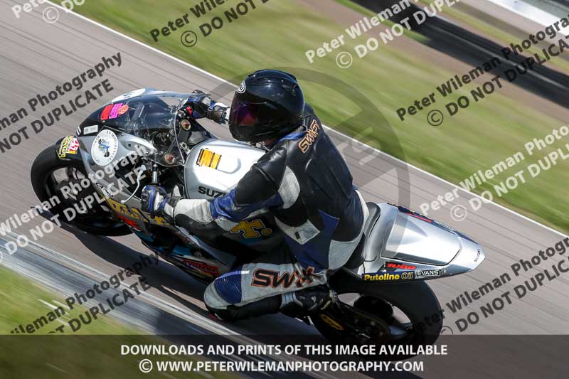 Rockingham no limits trackday;enduro digital images;event digital images;eventdigitalimages;no limits trackdays;peter wileman photography;racing digital images;rockingham raceway northamptonshire;rockingham trackday photographs;trackday digital images;trackday photos