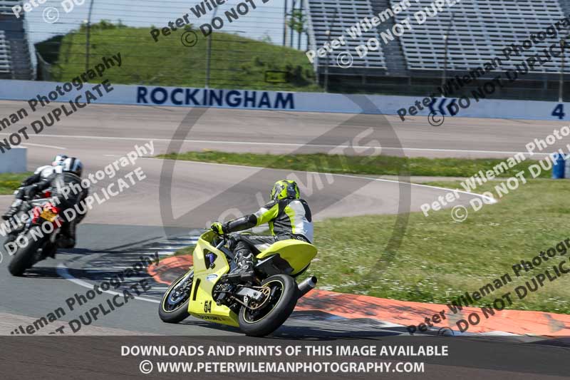 Rockingham no limits trackday;enduro digital images;event digital images;eventdigitalimages;no limits trackdays;peter wileman photography;racing digital images;rockingham raceway northamptonshire;rockingham trackday photographs;trackday digital images;trackday photos