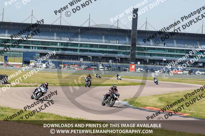 Rockingham no limits trackday;enduro digital images;event digital images;eventdigitalimages;no limits trackdays;peter wileman photography;racing digital images;rockingham raceway northamptonshire;rockingham trackday photographs;trackday digital images;trackday photos