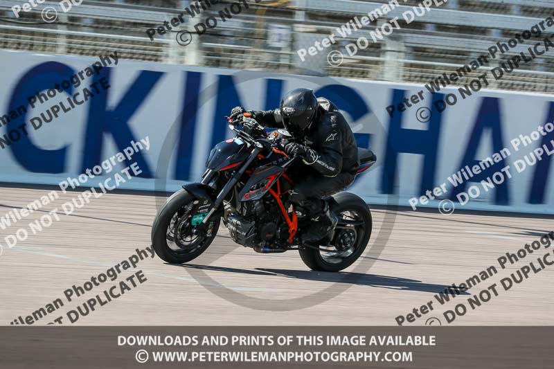 Rockingham no limits trackday;enduro digital images;event digital images;eventdigitalimages;no limits trackdays;peter wileman photography;racing digital images;rockingham raceway northamptonshire;rockingham trackday photographs;trackday digital images;trackday photos