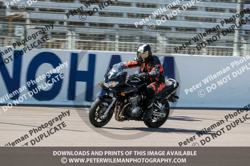 Rockingham no limits trackday;enduro digital images;event digital images;eventdigitalimages;no limits trackdays;peter wileman photography;racing digital images;rockingham raceway northamptonshire;rockingham trackday photographs;trackday digital images;trackday photos