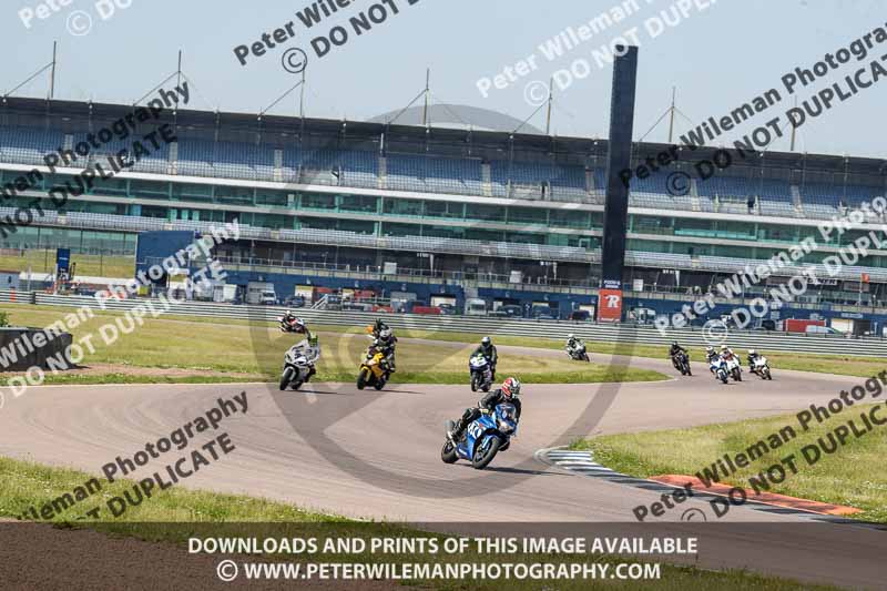 Rockingham no limits trackday;enduro digital images;event digital images;eventdigitalimages;no limits trackdays;peter wileman photography;racing digital images;rockingham raceway northamptonshire;rockingham trackday photographs;trackday digital images;trackday photos