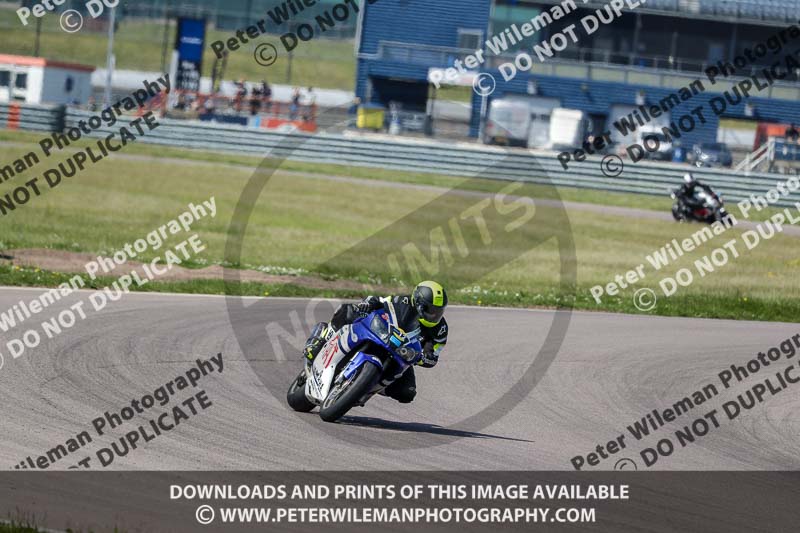 Rockingham no limits trackday;enduro digital images;event digital images;eventdigitalimages;no limits trackdays;peter wileman photography;racing digital images;rockingham raceway northamptonshire;rockingham trackday photographs;trackday digital images;trackday photos
