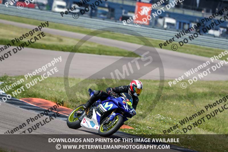 Rockingham no limits trackday;enduro digital images;event digital images;eventdigitalimages;no limits trackdays;peter wileman photography;racing digital images;rockingham raceway northamptonshire;rockingham trackday photographs;trackday digital images;trackday photos