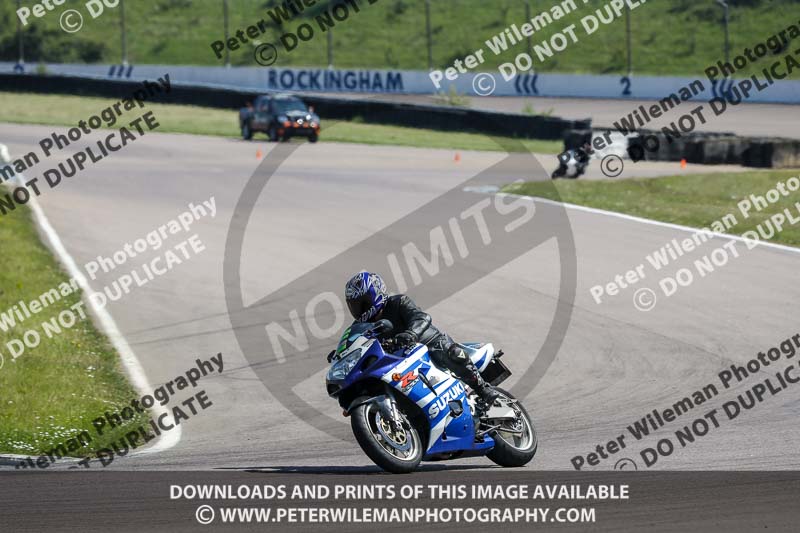 Rockingham no limits trackday;enduro digital images;event digital images;eventdigitalimages;no limits trackdays;peter wileman photography;racing digital images;rockingham raceway northamptonshire;rockingham trackday photographs;trackday digital images;trackday photos