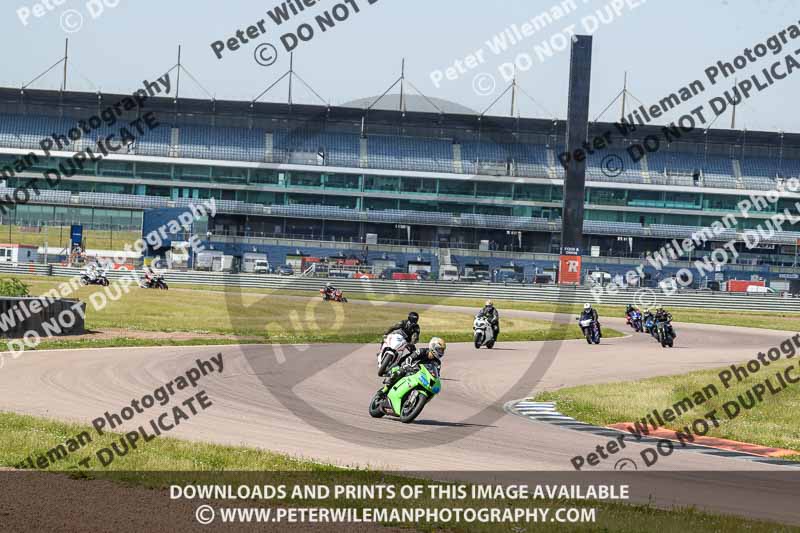 Rockingham no limits trackday;enduro digital images;event digital images;eventdigitalimages;no limits trackdays;peter wileman photography;racing digital images;rockingham raceway northamptonshire;rockingham trackday photographs;trackday digital images;trackday photos